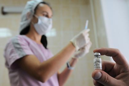 Названы формат и сроки массовой вакцинации россиян от коронавируса