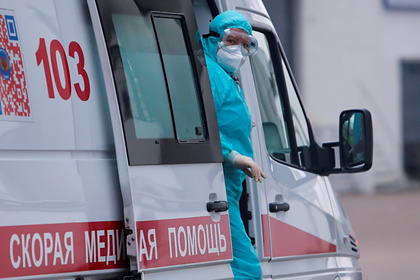 В России умерли рекордные 442 пациента с коронавирусом за сутки
