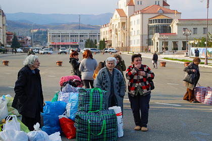 Пашинян предрек возвращение беженцев в Карабах до конца года