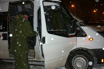 Водителя застрелили в маршрутном автобусе на улице в российском городе
