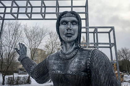 Жириновский предложил новое место для скандального памятника «Аленке»