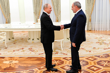 Путин договорился развивать Карабах