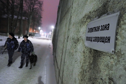 В российской колонии для бывших силовиков рухнул лифт с заключенными