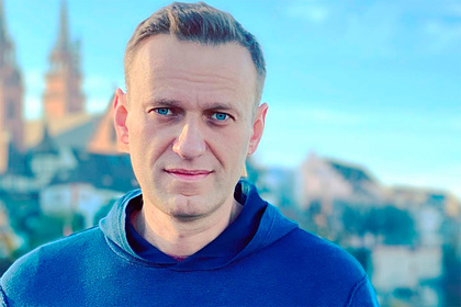 Навальный анонсировал возвращение в Россию 17 января