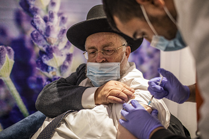 У 13 израильтян случился лицевой паралич после прививки вакциной Pfizer