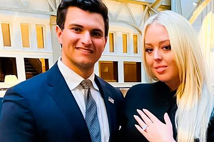 Дочь Трампа позвали замуж и подарили ей кольцо за десятки миллионов рублей