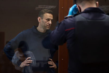 Ветерану Артеменко стало плохо во время суда над Навальным