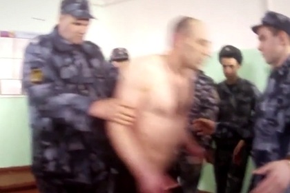 Появилось новое видео избиений зэков в прославившейся пытками колонии Ярославля