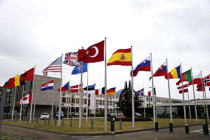 В центре при НАТО «разгорелась война» из-за России