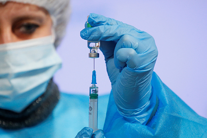 На Украине сняли ответственность с производителей вакцин от коронавируса