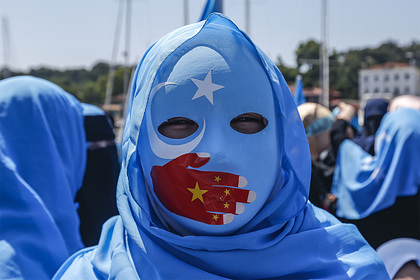 Китай раскритиковал санкции ЕС за преследование мусульман