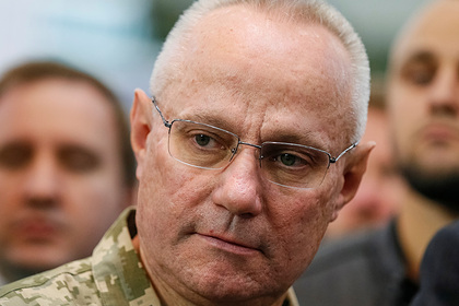 Главнокомандующий ВСУ заявил о стянутых к границам Украины российских войсках