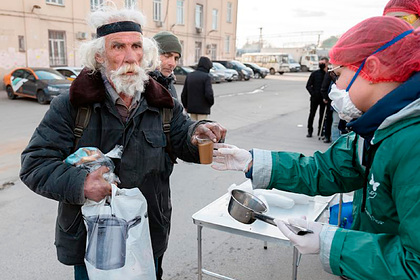 В России предложили раздавать еду каждому пятому