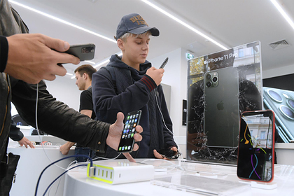 iPhone стал самым популярным смартфоном в России