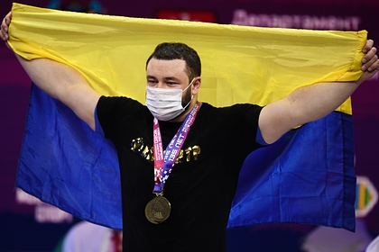 Украинский тяжелоатлет выиграл чемпионат Европы и написал о «сгоревшей Москве»