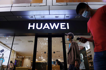 Смартфоны Huawei подешевели