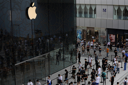 Раскрыта экономия Apple после отказа от зарядника для iPhone
