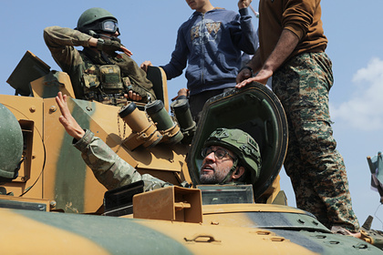Российские военные вмешались в конфликт курдов с сирийской армией