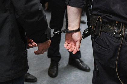 В Москве задержали бывших руководителей банка за хищение миллиарда рублей