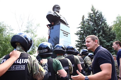 В Харькове решили судьбу памятника Жукову