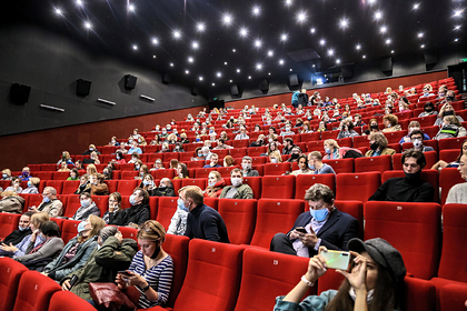Голливудские фильмы досрочно убрали из проката в российских кинотеатрах
