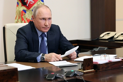 Путин пообещал «выбить зубы» желающим что-то откусить от России