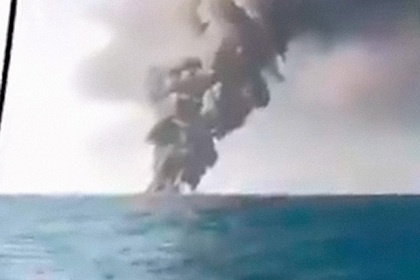 Крупнейший военный корабль Ирана потонул