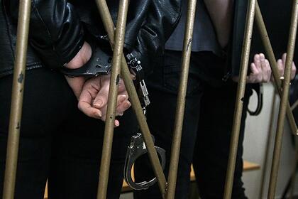 Три офицера ФСБ попали в СИЗО по обвинению в крупном мошенничестве