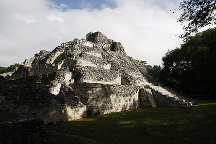 Древние фекалии помогли ученым оценить влияние климата на цивилизацию майя