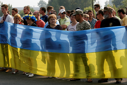 Большинство украинцев отказались считать себя одним народом с русскими