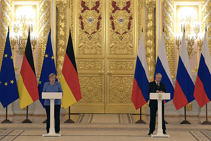 Путин и Меркель обсудили «Северный поток-2» и Украину