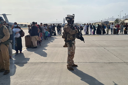 Беженцы из Афганистана поставили под угрозу европейское единство