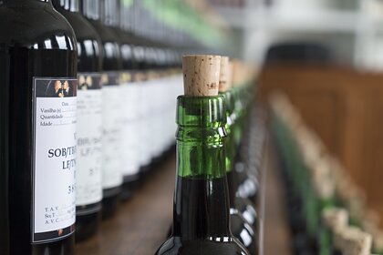 Греция заявила о рекордных поставках вина в Россию