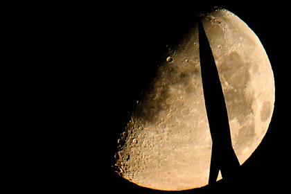 Россия остановила проектирование ракеты для полетов на Луну