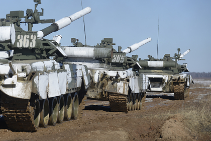 В России расстреляли танки Т-80УД