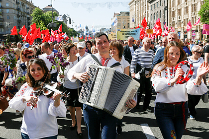 Первомайский митинг в центре Киева 