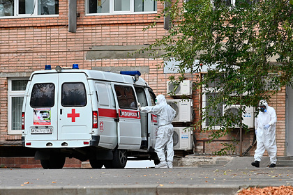 В России четвертый день подряд установлен рекорд по смертям пациентов с COVID-19