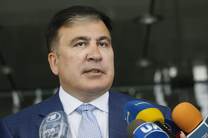 Саакашвили стало трудно двигаться из-за голодовки