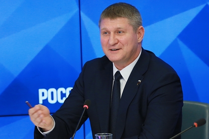 Российский депутат предложил запретить поездки в Крым без вакцины и ПЦР-теста