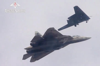 В США рассказали о «большой проблеме» из-за ведомого Су-57