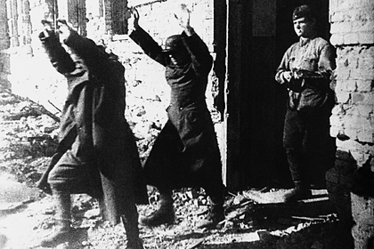 В Госдуму внесли проект о штрафах за отождествление СССР и Третьего рейха