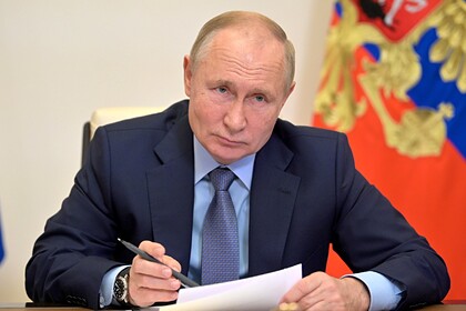 Путин предложил сенатору Львовой-Беловой занять должность детского омбудсмена