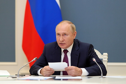 Путин заявил о возможности посмотреть через прицел на корабль США в Черном море