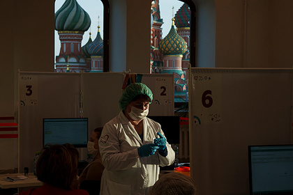 В Кремле оценили возможность прогнозов по ситуации с омикрон-штаммом