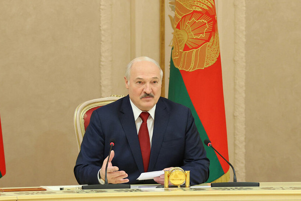 Лукашенко заявил о планах оппозиции «взорвать обстановку» в Белоруссии