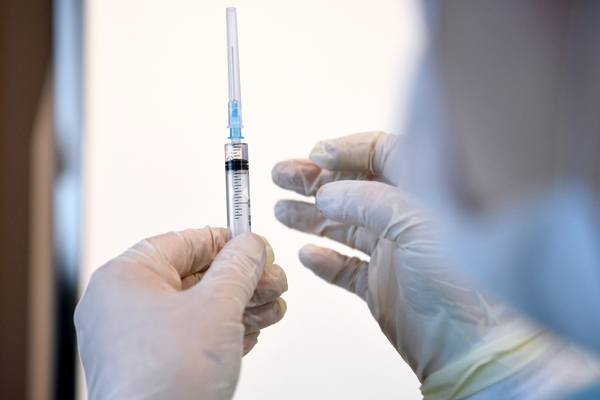 Раскрыта причина непризнания вакцины «Спутник V» в ВОЗ