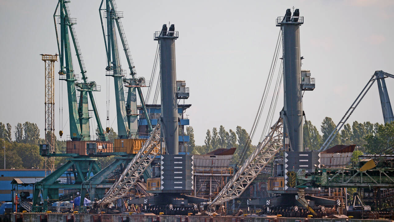 Российское судно «Руслана» задержали из-за нетрезвых членов экипажа
