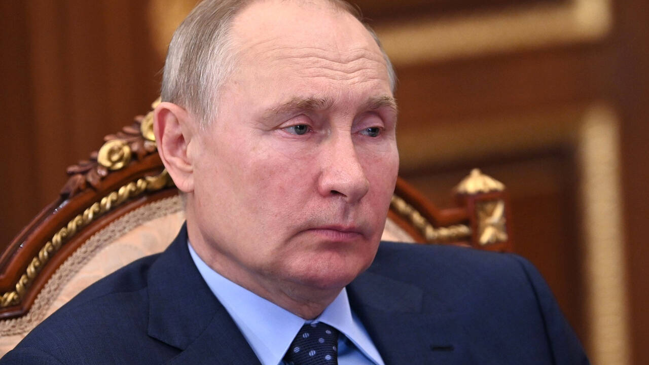 Путин назвал чушью санкции США против МФТИ