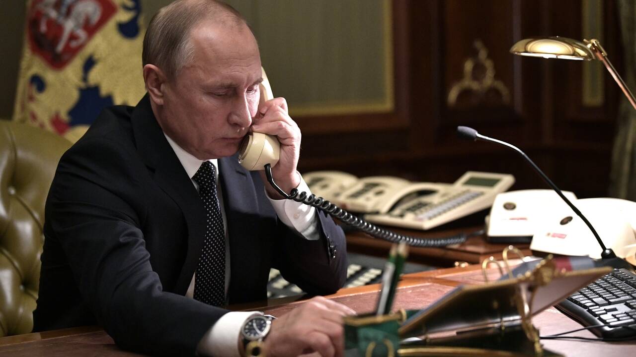 Путин обсудил с премьером Люксембурга ситуацию на юго-востоке Украины
