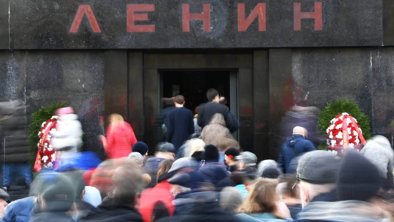 Коммунисты ответили на предложение убрать тело Ленина с Красной площади